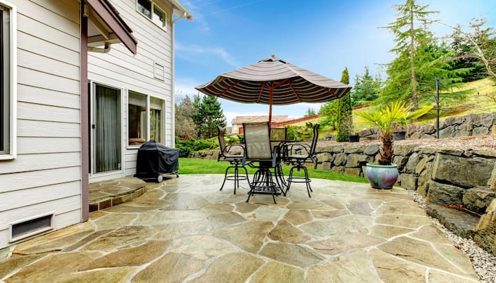 Beautifully Textured and Patterned Concrete Patios in Plano, Texas